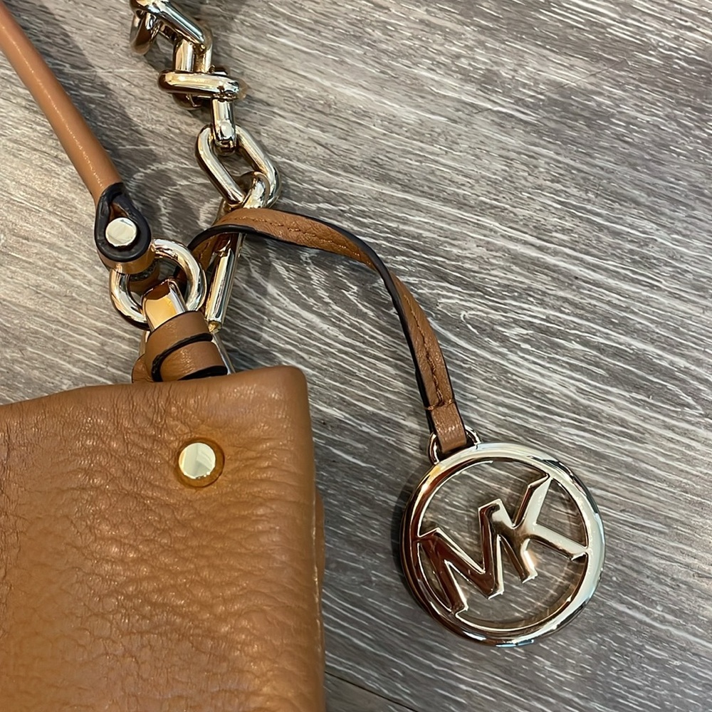Michael Kors, designer purse, Lex in acorn, leather, non-smoking home, no flaws. - Picture 3 of 10